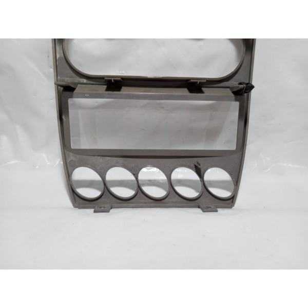 Moldura Painel Central Effa M100 2010