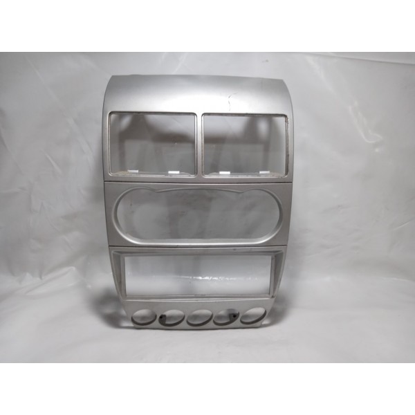 Moldura Painel Central Effa M100 2010