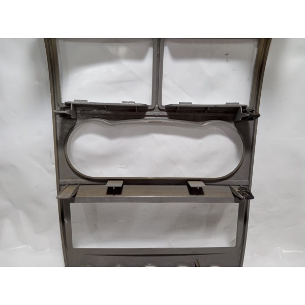 Moldura Painel Central Effa M100 2010