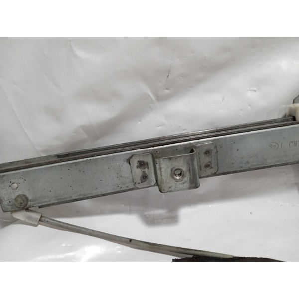 Máquina Vidro Elétrico Dianteira Esquerda Effa M100 2010