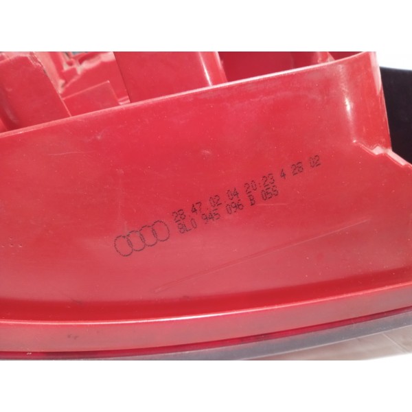 Lanterna Lado Direito Audi A3 2001 A 2006 Direito Vermelho