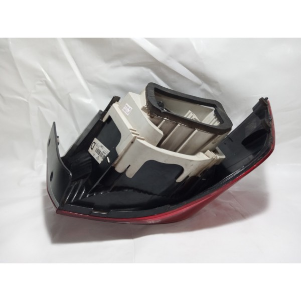 Lanterna Lado Direito Vw Voyage 2017 Direito Vermelho