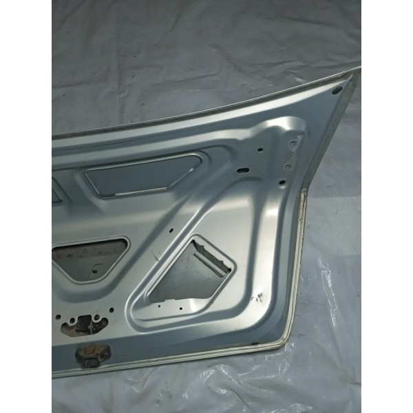 Tampa Traseira Renault Clio Sedan 2004