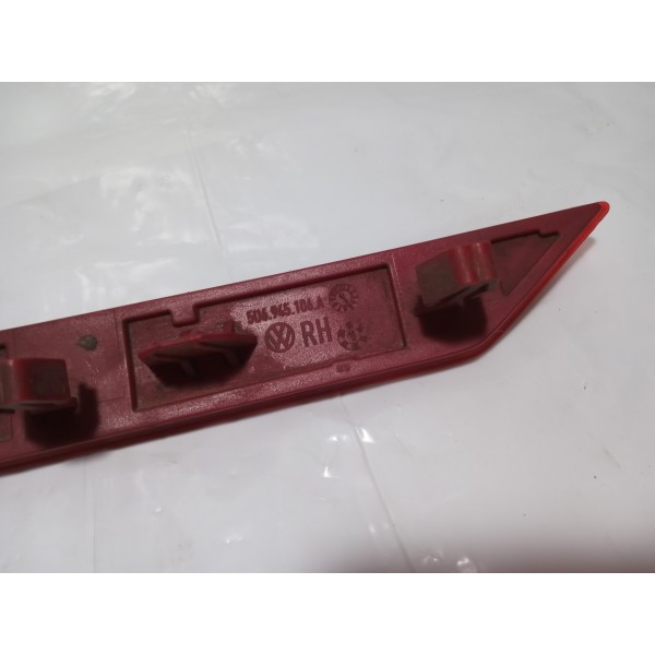 Olho De Gato Parachoque Traseiro Vw Gol G7 2017 Par Vermelho