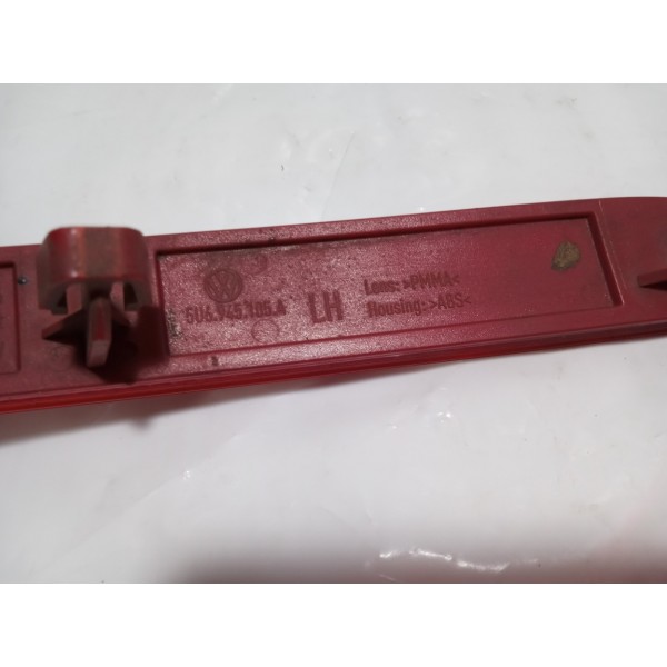 Olho De Gato Parachoque Traseiro Vw Gol G7 2017 Par Vermelho