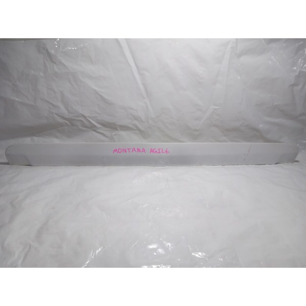 Moldura Friso Tampa Traseira Gm Montana Agile Branca