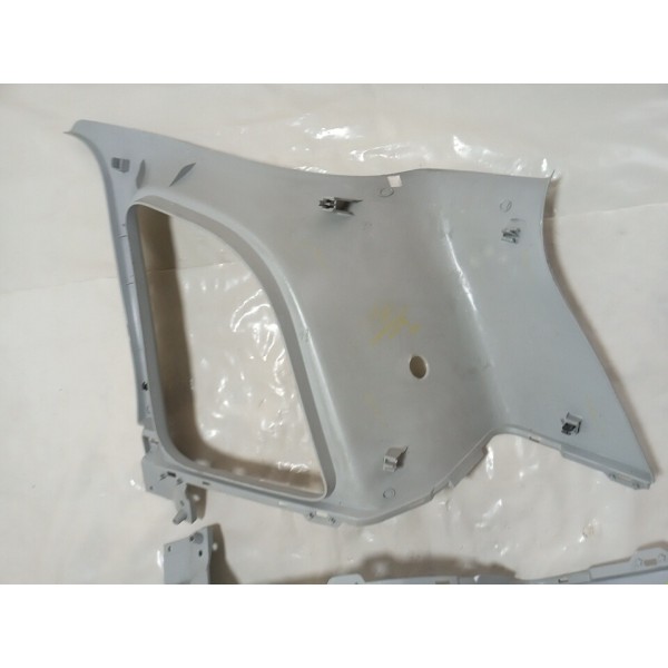 Acabamento Lateral Traseiro Ford Fiesta 2011 1.6 Par