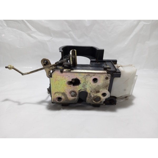 Fechadura Porta Dianteira Direita Fiat Strada 2008