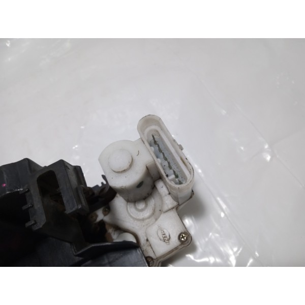 Fechadura Porta Dianteira Direita Fiat Strada 2008