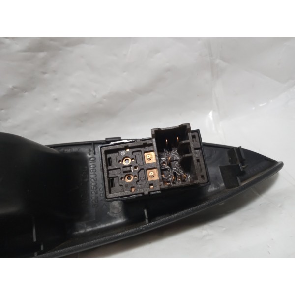 Botão Comando Vidro Traseiro Direito Jac J3 2012