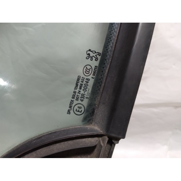 Vidro Fixo Porta Dianteiro Direito Peugeot 307 2005