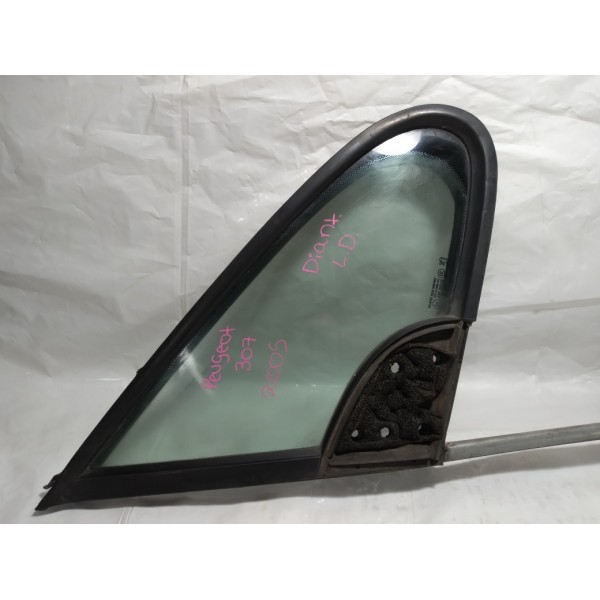 Vidro Fixo Porta Dianteiro Direito Peugeot 307 2005