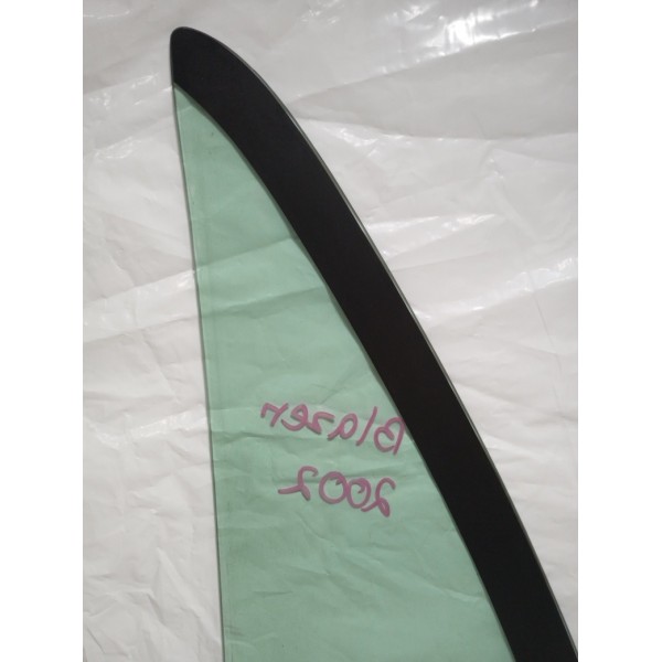 Vidro Fixo Porta Traseira L. Direito Gm Blazer 2002