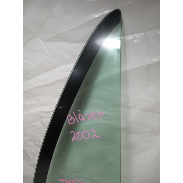 Vidro Fixo Porta Traseira L. Direito Gm Blazer 2002