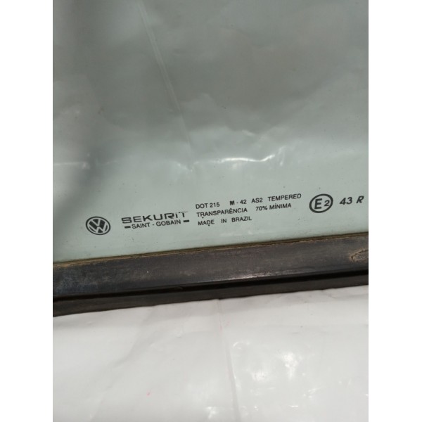 Vidro Fixo Traseiro Direito Vw Gol G3 2002