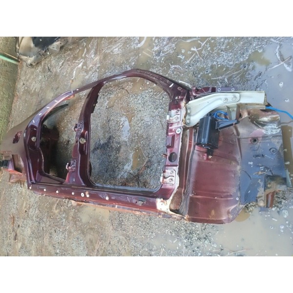 Lateral Coluna Porta L. Direito Fiat Siena 2002 Bordo