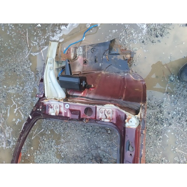 Lateral Coluna Porta L. Direito Fiat Siena 2002 Bordo