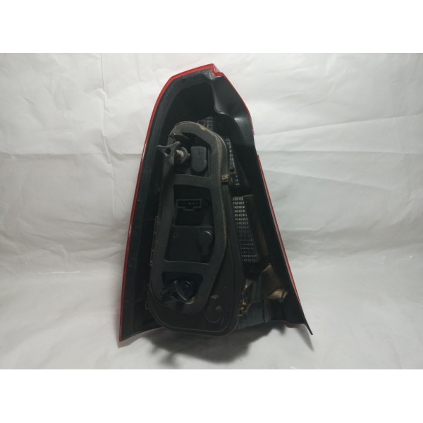 Lanterna Lado Direita Renault Logan 2012  Direito Vermelho