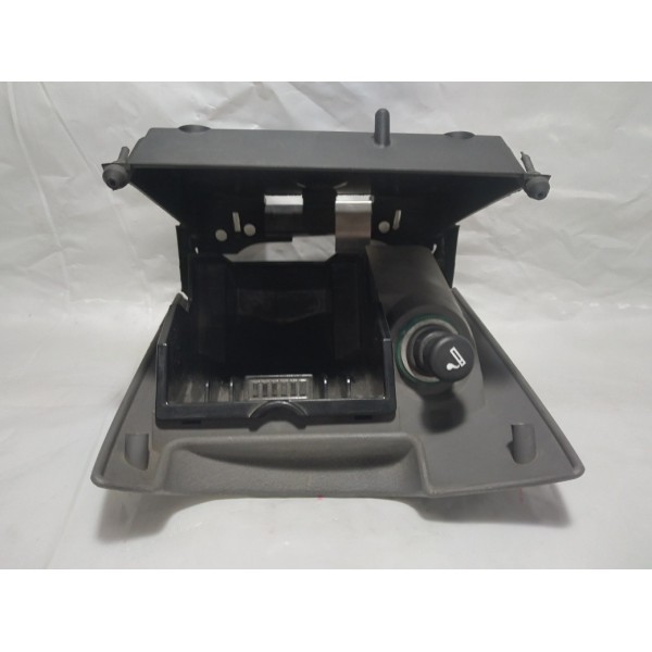 Cinzeiro Ford Ka 2002