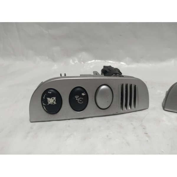 Moldura Botão Trava Vidro Sensor Temperatura Citroen C3 2010