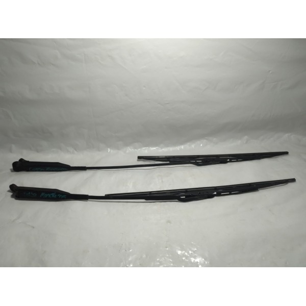Braço Haste Limpador Parabrisa Gm Corsa Montana 2009 Par Direito