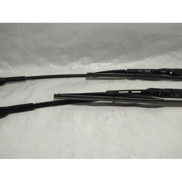 Braço Haste Limpador Parabrisa Gm Corsa Montana 2009 Par Direito