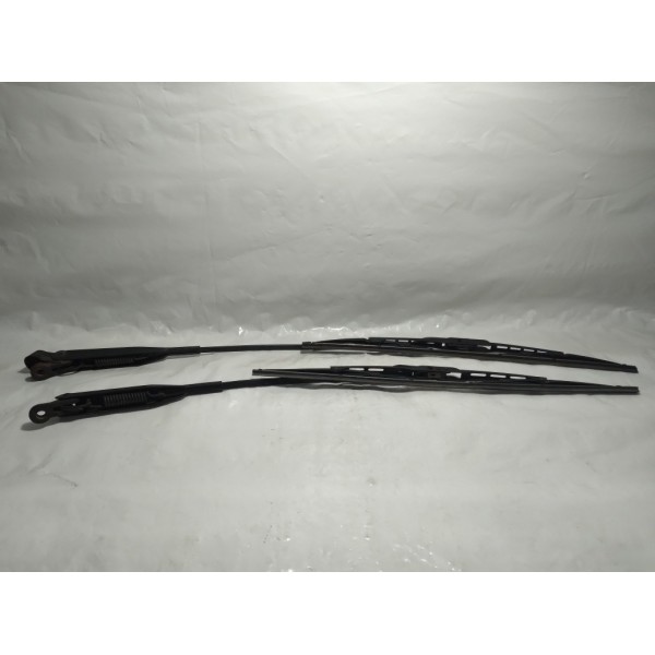 Braço Haste Limpador Parabrisa Gm Corsa Montana 2009 Par Direito