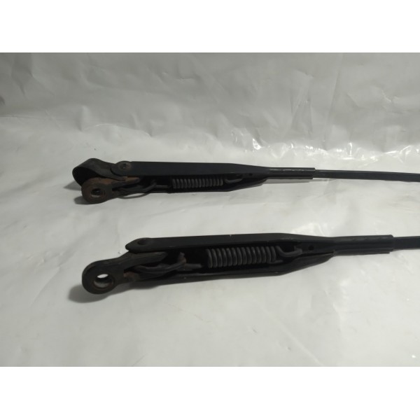 Braço Haste Limpador Parabrisa Gm Corsa Montana 2009 Par Direito