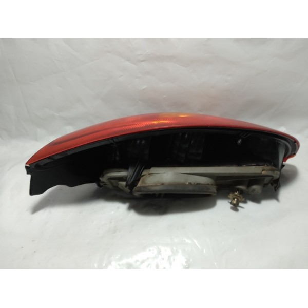 Lanterna Traseira Esquerda Gm Celta 2003
