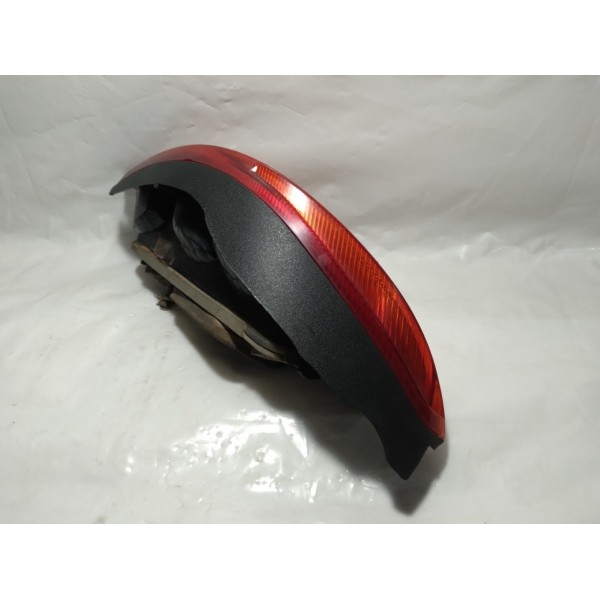 Lanterna Traseira Esquerda Gm Celta 2003