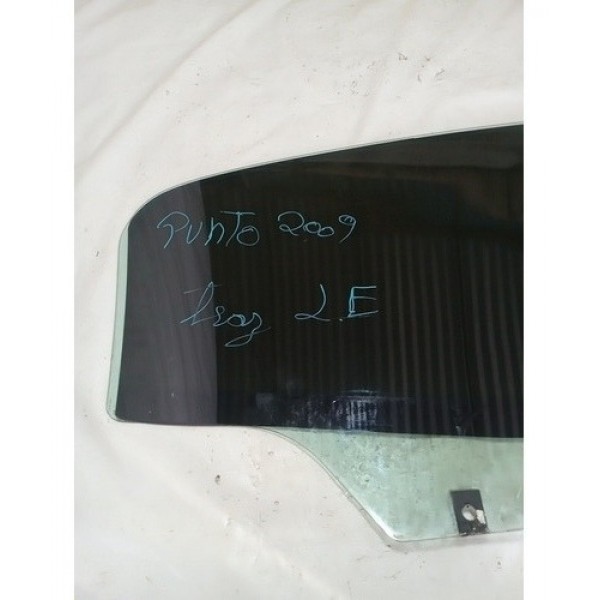Vidro Porta Traseira Esquerda Fiat Punto 2009