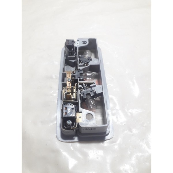 Luz De Teto Dianteira Mitsubishi Pajero Tr4 2010