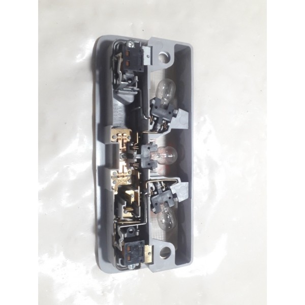 Luz De Teto Dianteira Mitsubishi Pajero Tr4 2010