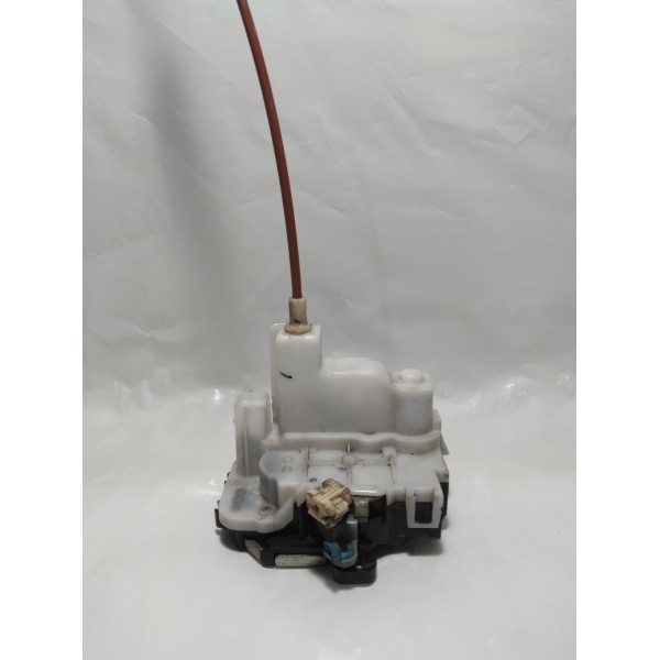 Fechadura Porta Dianteira Direita Fiat Palio Attractive 2011