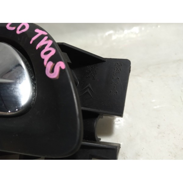 Maçaneta Interna Traseira Direita Peugeot 308 2014 Traseira