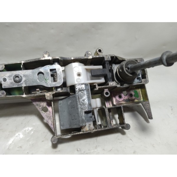 Maçaneta Externa Dianteira Esquerda Peugeot 308 2014 Branco