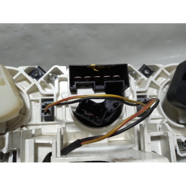 Comando Ar Condicionado Fiat Palio Attractive 2011