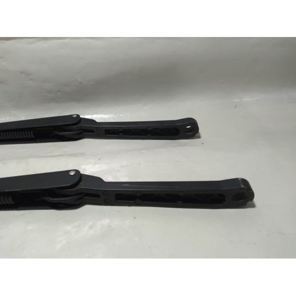 Braço Haste Limpador Parabrisa Gm Blazer 1997 Par Direito