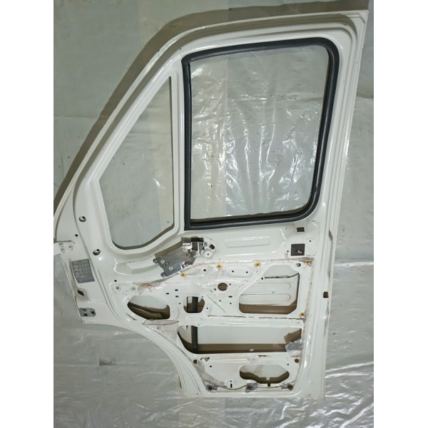 Porta Dianteira Lado Direito Fiat Ducato 2006  Dianteira Direito Branco