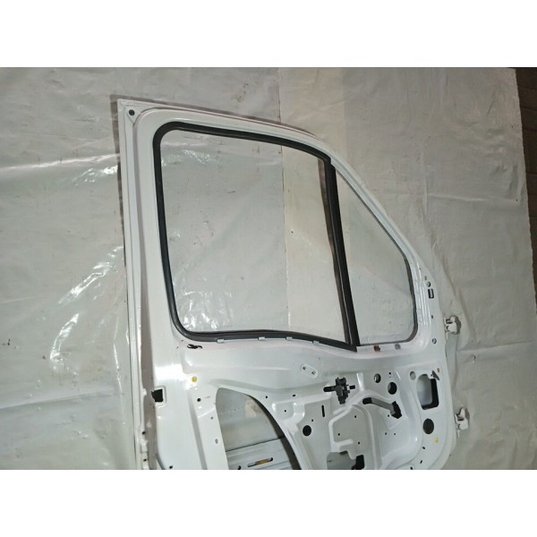 Porta Renault Master 2006 Lado Esquerdo (branca) Dianteira Esquerdo Branco