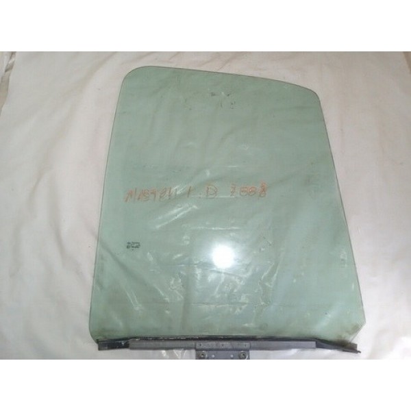 Vidro Porta Dianteiro Direito Renault Master 2006