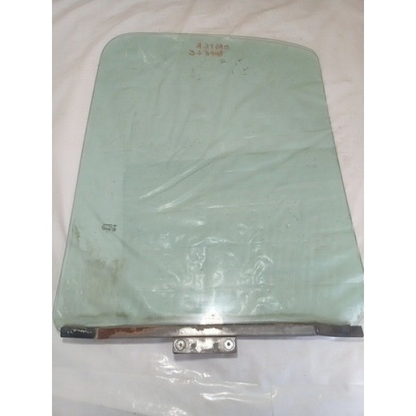 Vidro Lateral Dianteiro Esquerdo Renault Master 2006