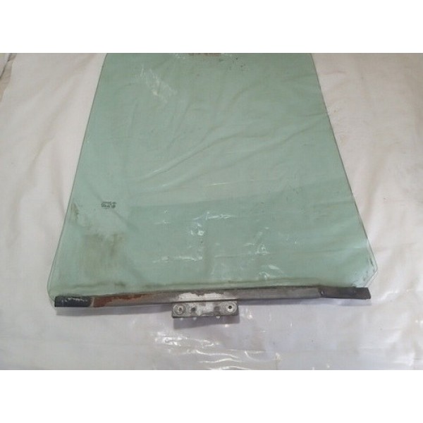 Vidro Lateral Dianteiro Esquerdo Renault Master 2006