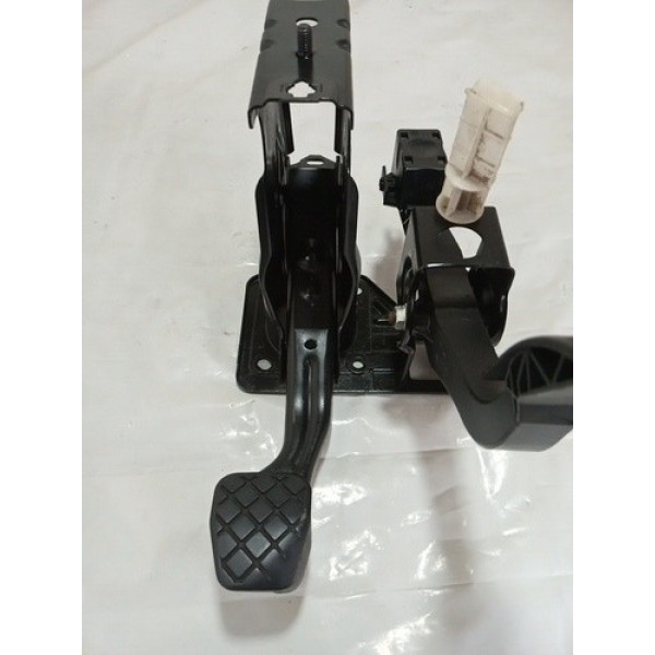 Pedal Acelerador E Freio Audi A3 97-2006