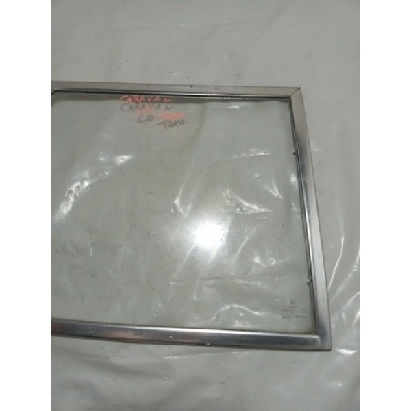 Vidro Basculante Traseiro Direito Gm Caravan  1977