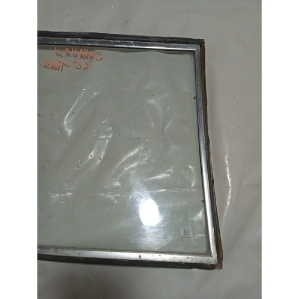 Janela Basculante L. Esquerdo Gm Caravan 1977 Traseiro