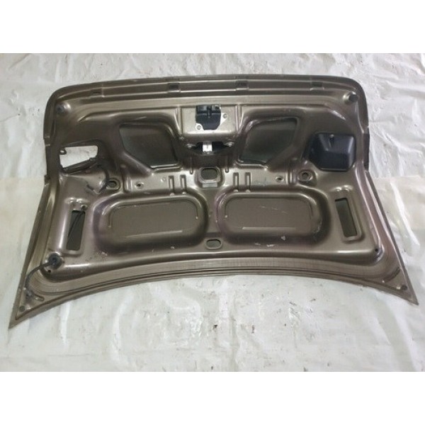 Tampa Traseira Fiat Siena Elx 2010 2011 2012 Marrom-claro