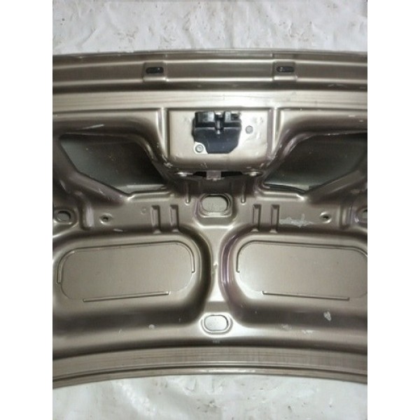 Tampa Traseira Fiat Siena Elx 2010 2011 2012 Marrom-claro