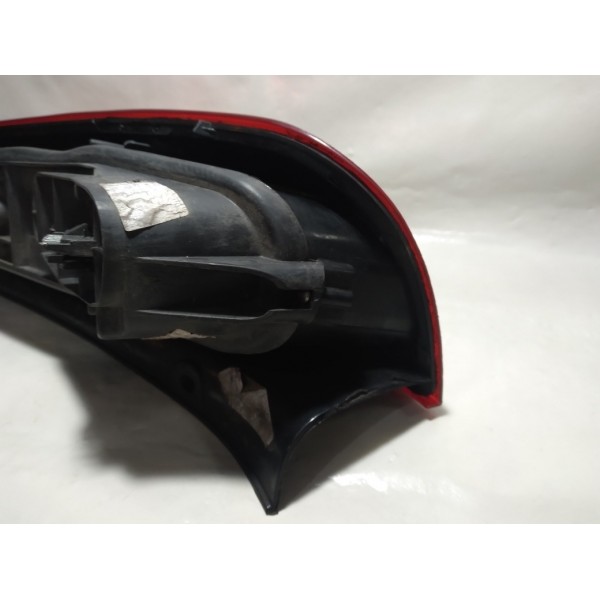 Lanterna Traseira Esquerda Ford Fiesta 2014 Esquerdo Vermelho