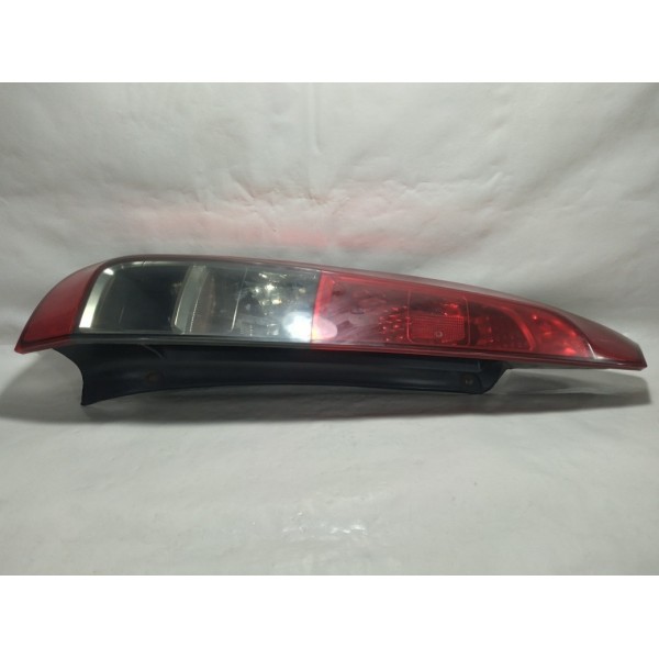 Lanterna Traseira Esquerda Ford Fiesta 2014 Esquerdo Vermelho